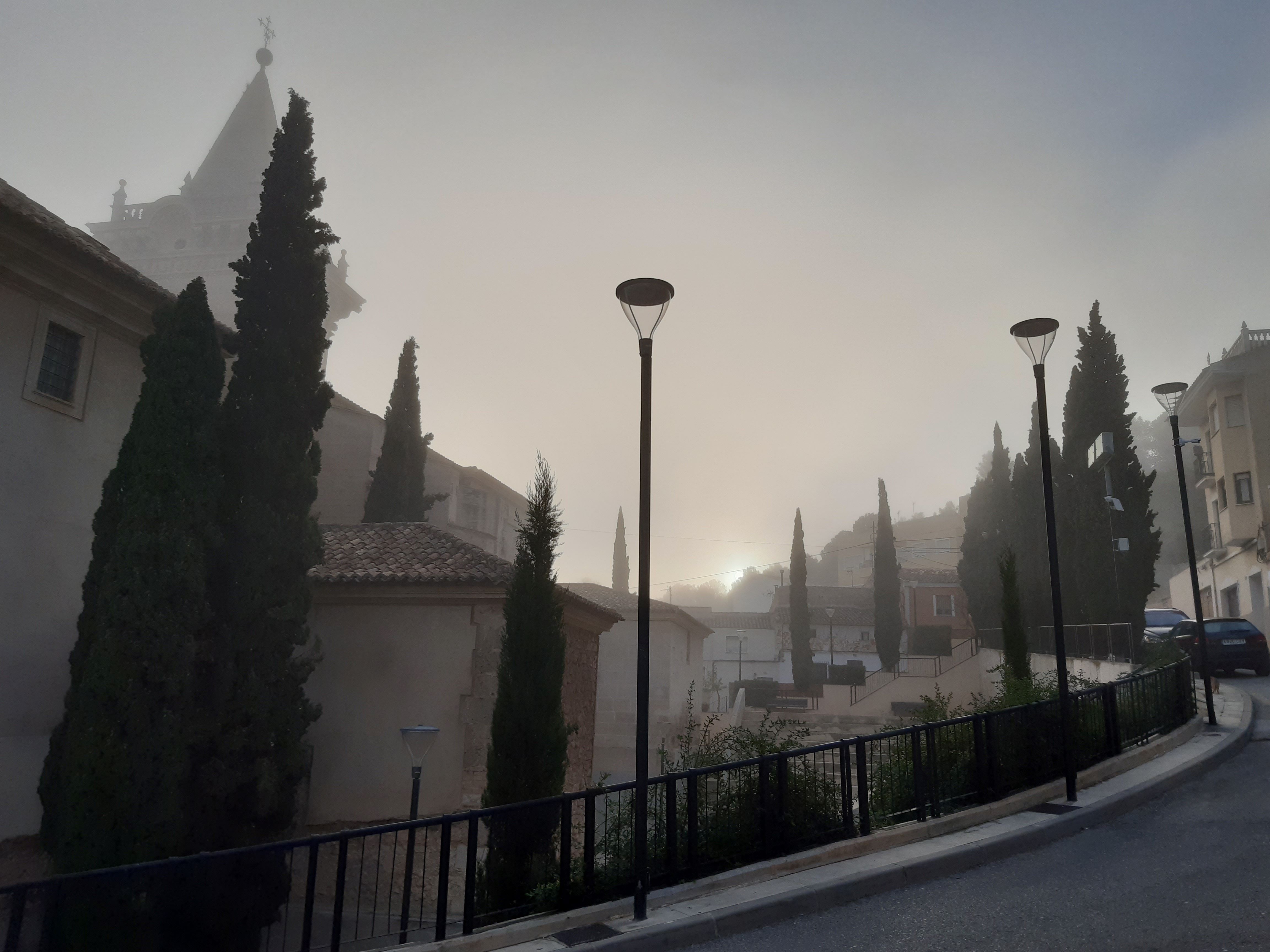 TERRENO CON COCHERA 35 METROS EN EL TERMINO DE YECLA