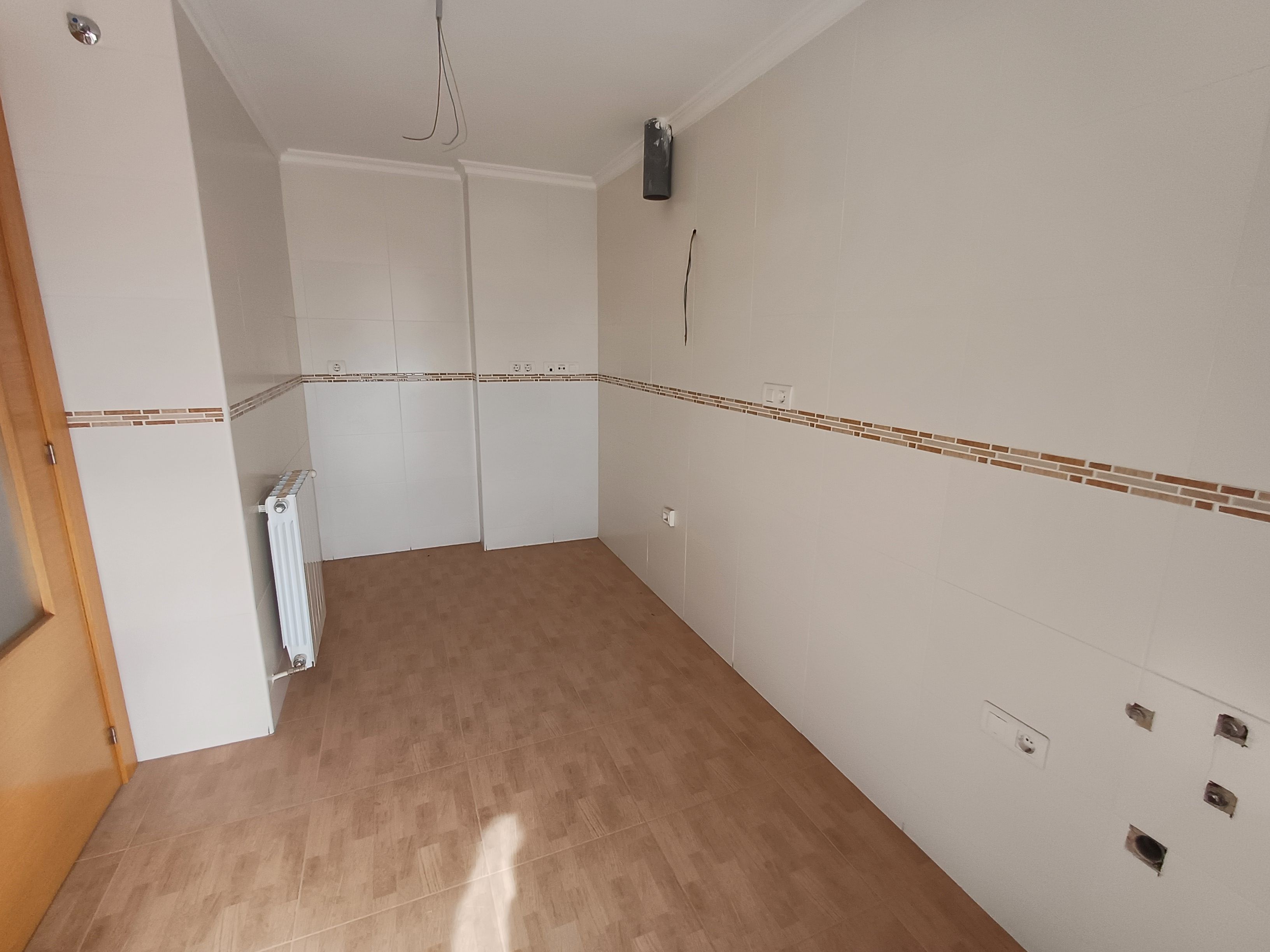 PISOS NUEVOS CENTRICOS Y EN YECLA