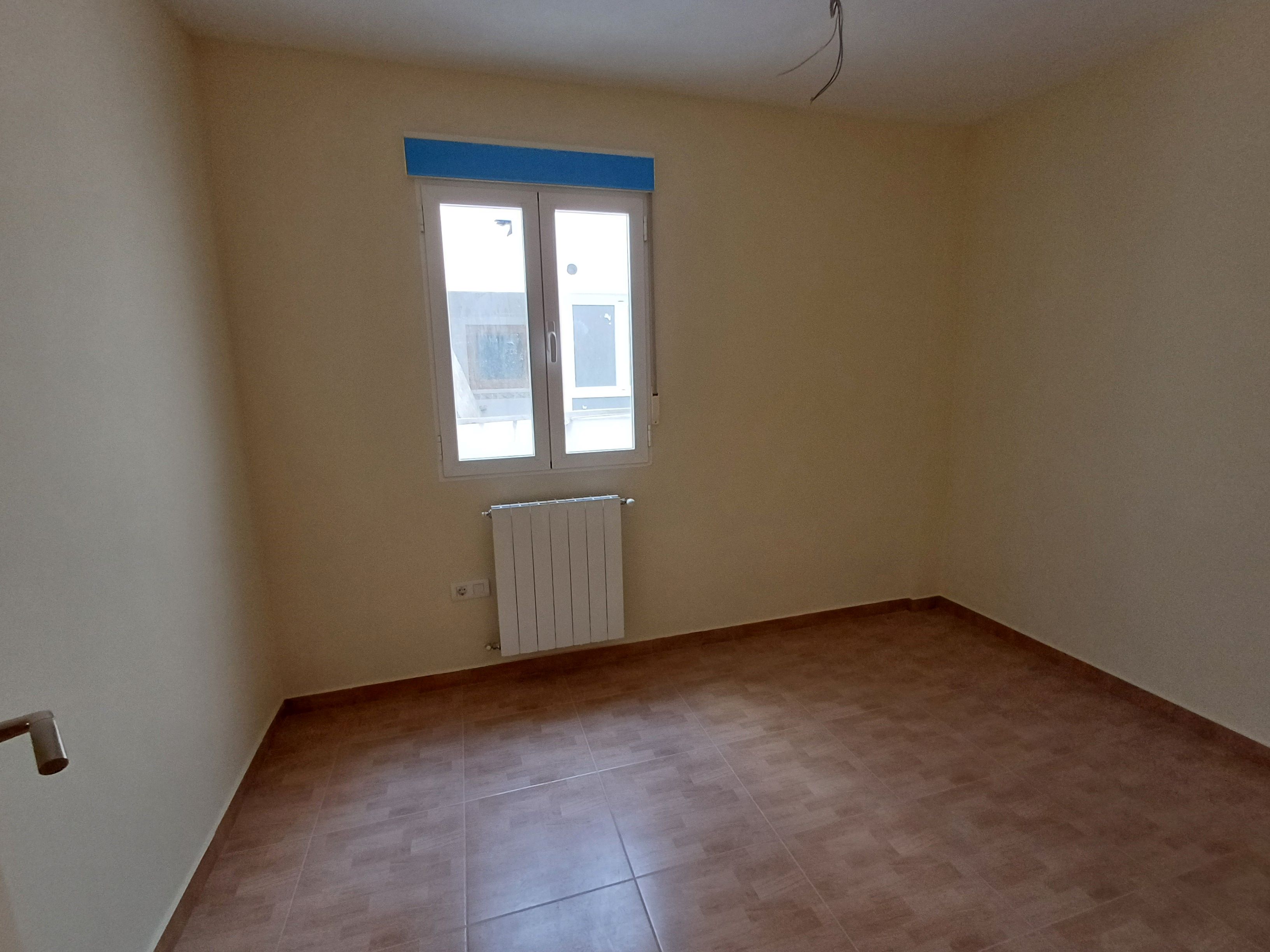 PISOS NUEVOS CENTRICOS Y EN YECLA