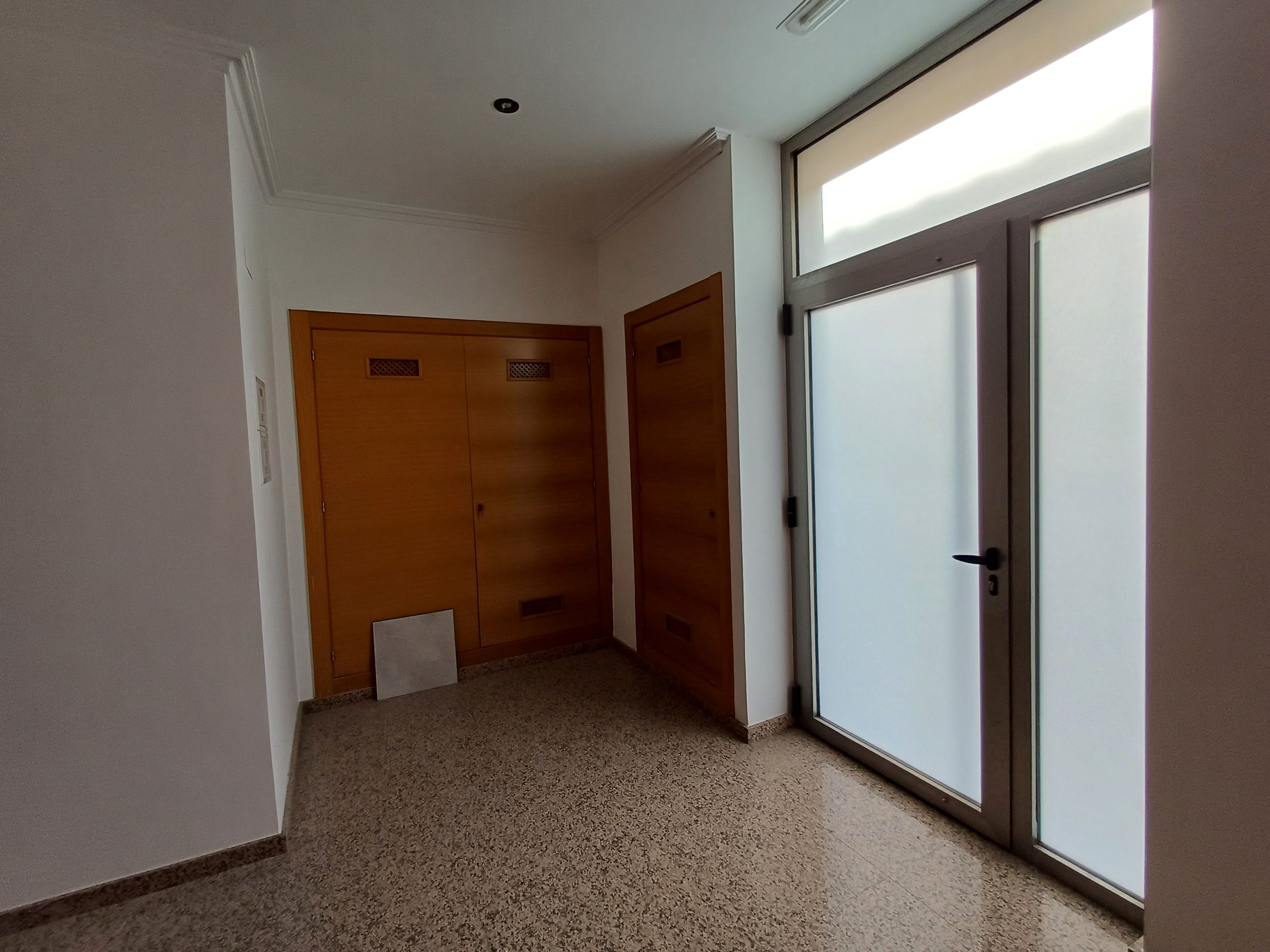 PISOS NUEVOS CENTRICOS Y EN YECLA