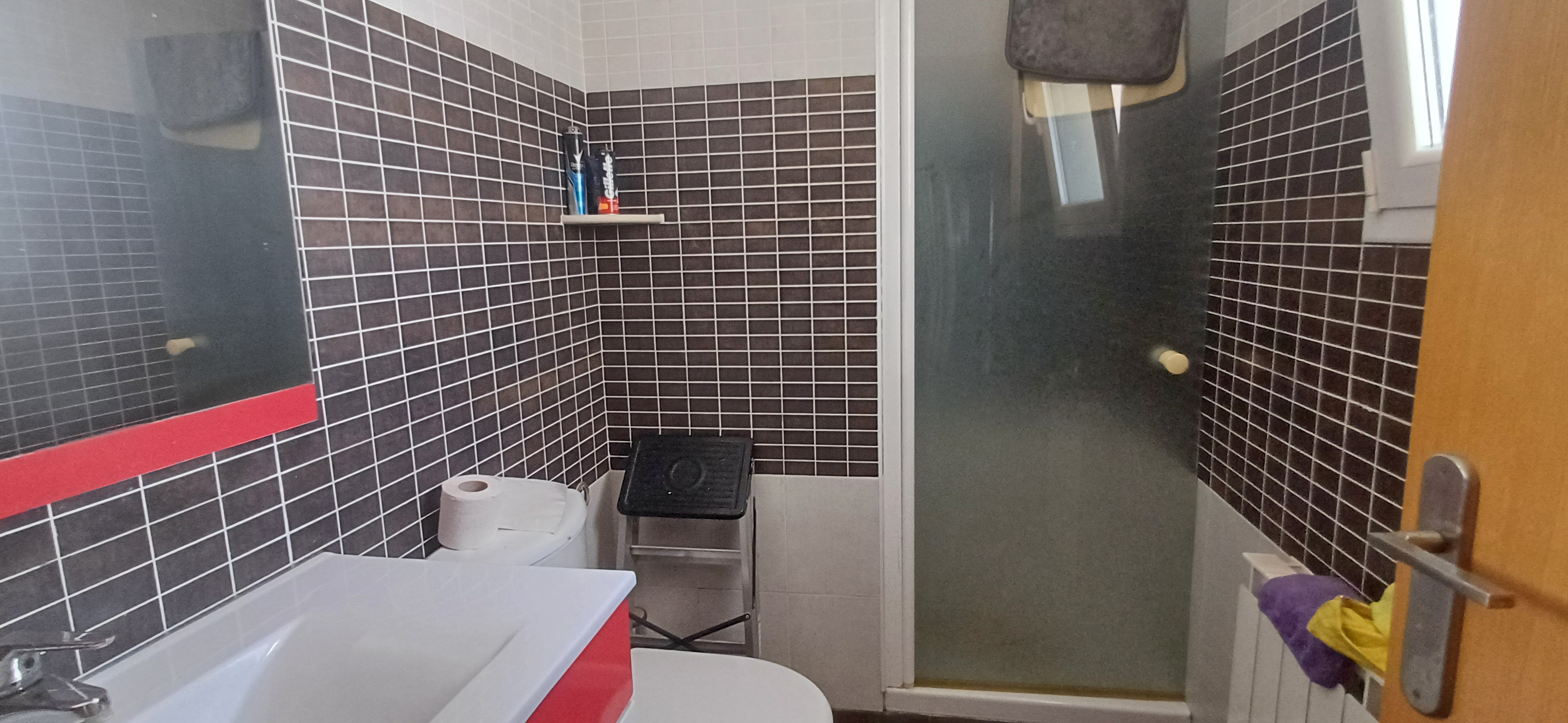 DUPLEX DE 200 MTS. EN ZONA RESIDENCIAL Y EN YECLA