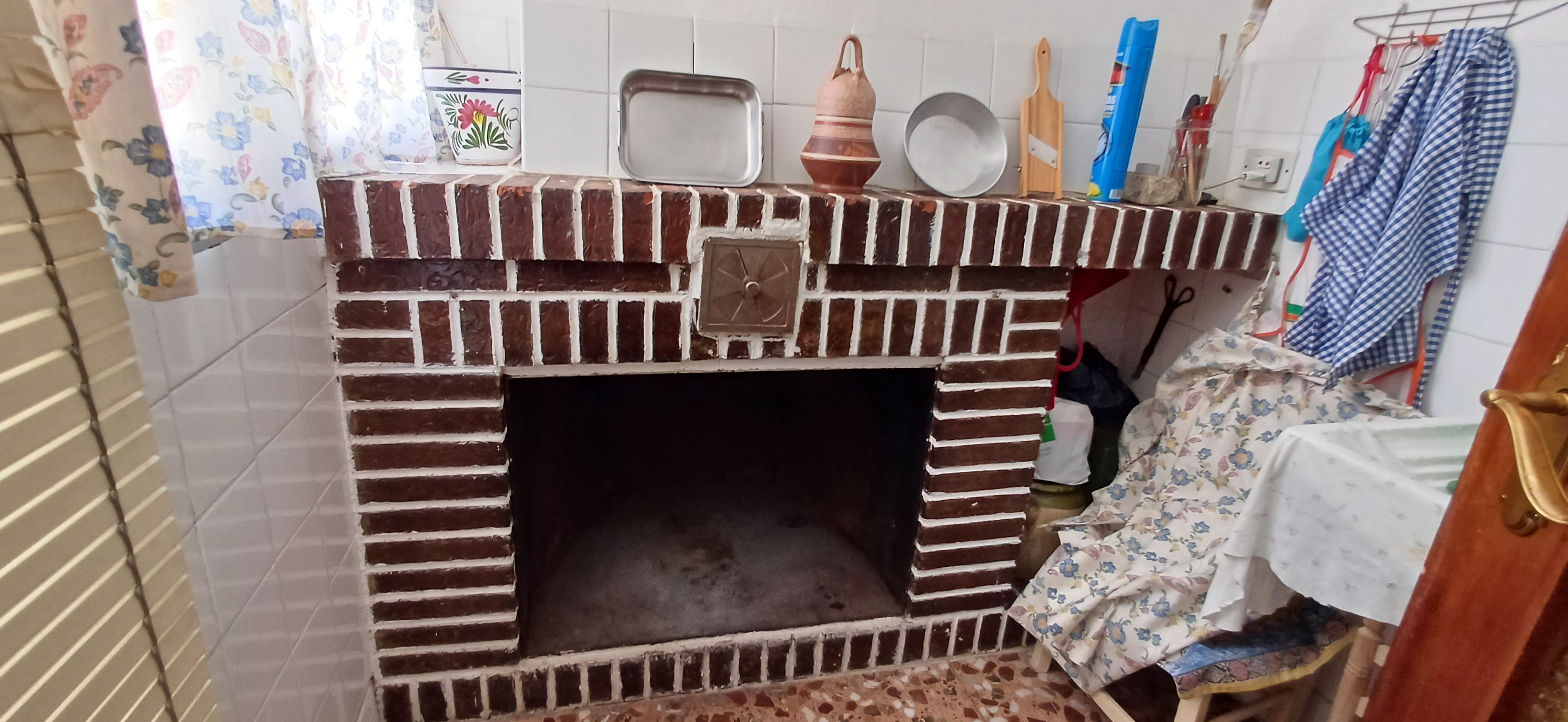 PISO CENTRICO AMUEBLADO PARA ENTRAR A VIVIR Y EN YECLA