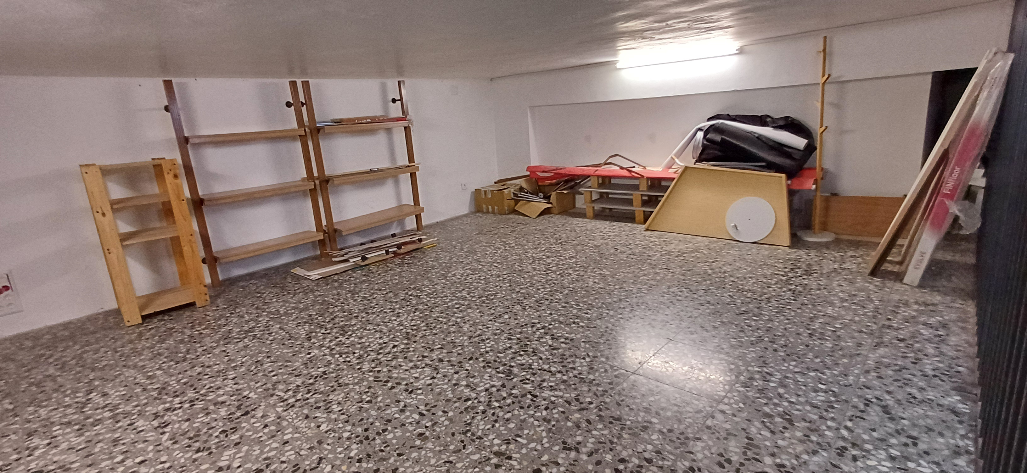 LOCAL COMERCIAL PARA NEGOCIO EN CALLE SAN JOSE DE 100 MTS DE ALQUILER Y EN YECLA