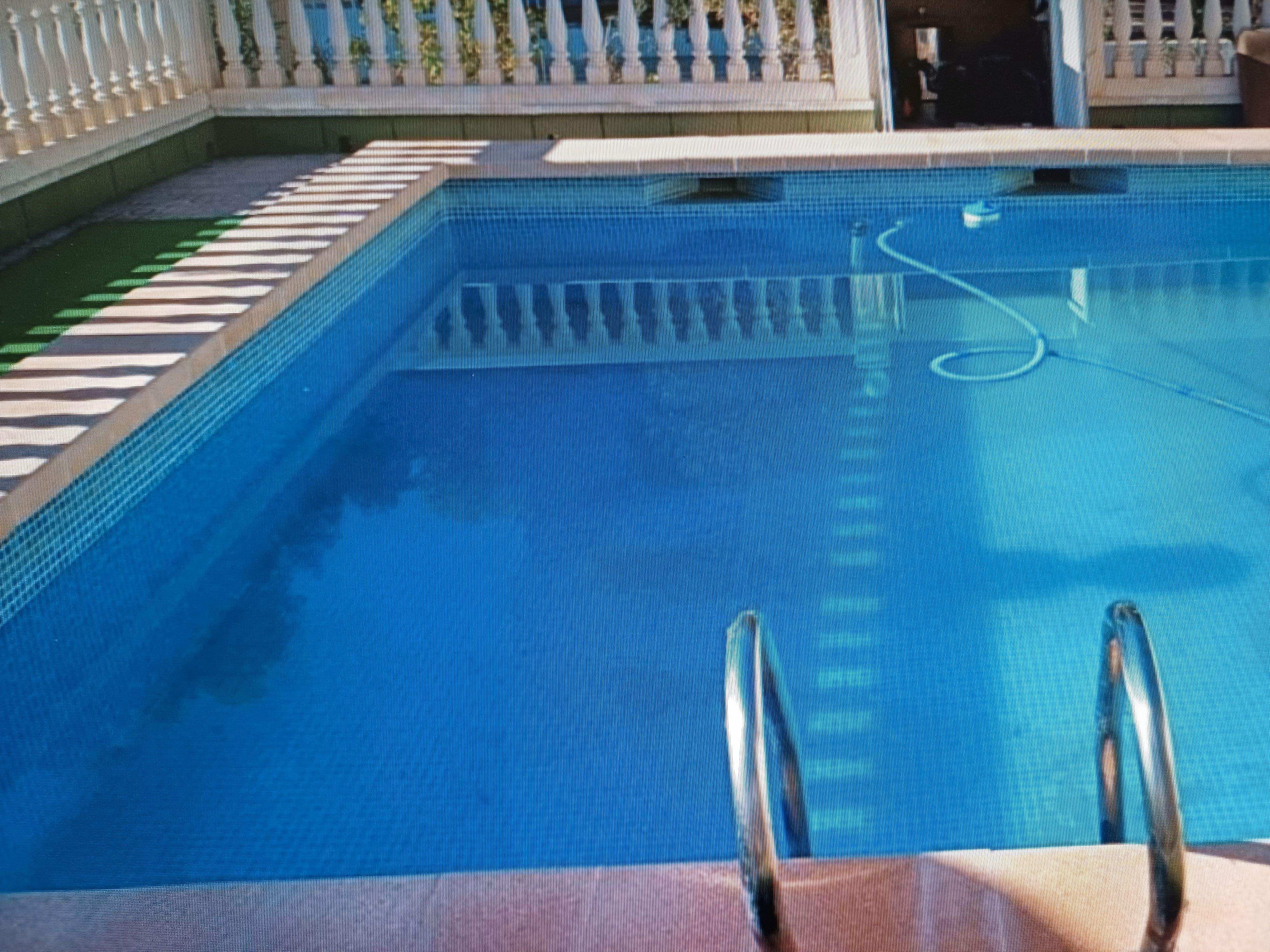 CHALET PARA VIVIR TODO EL AÑO Y MUY CERCA DE YECLA