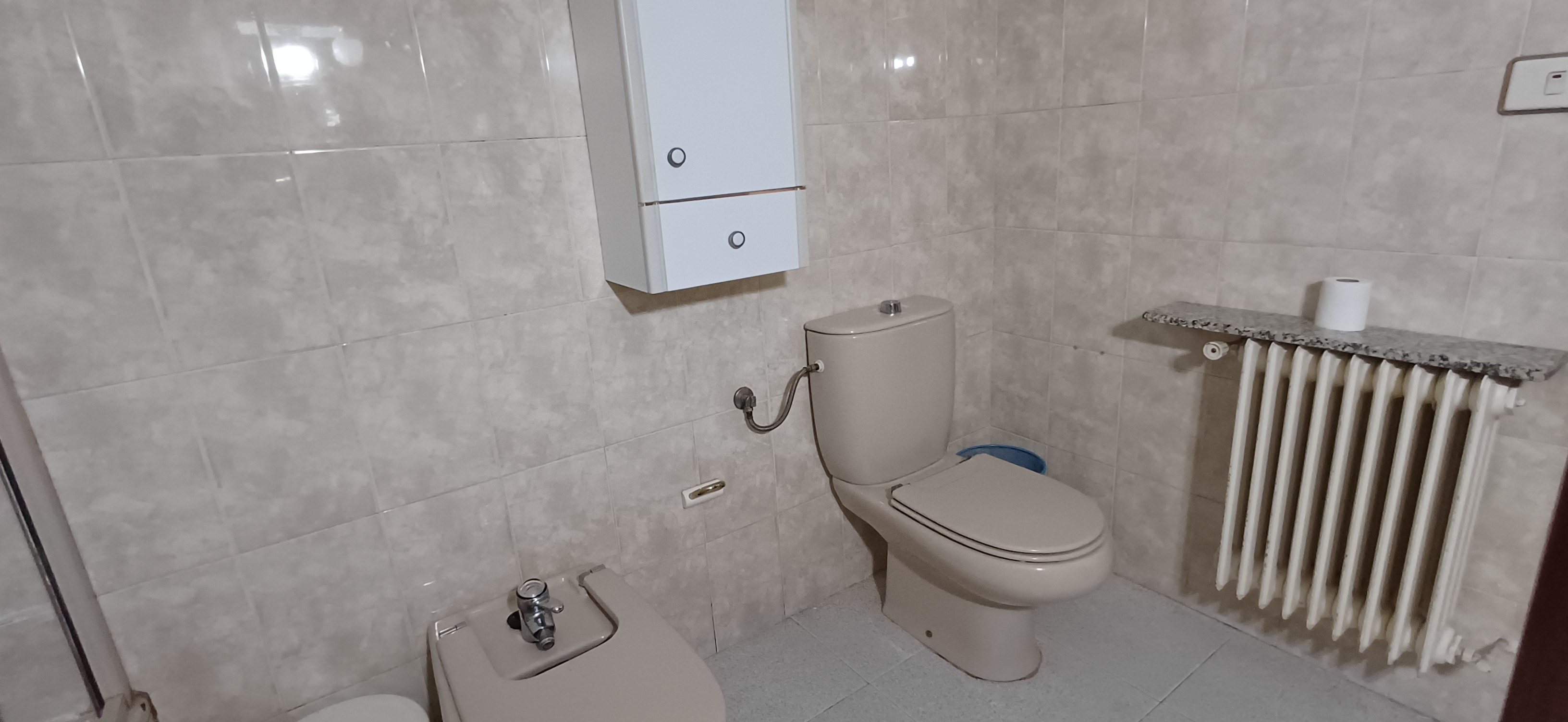 DUPLEX INDEPENDIENTE JUNTO A LA PLAZA DE SAN CAYETANO Y EN YECLA