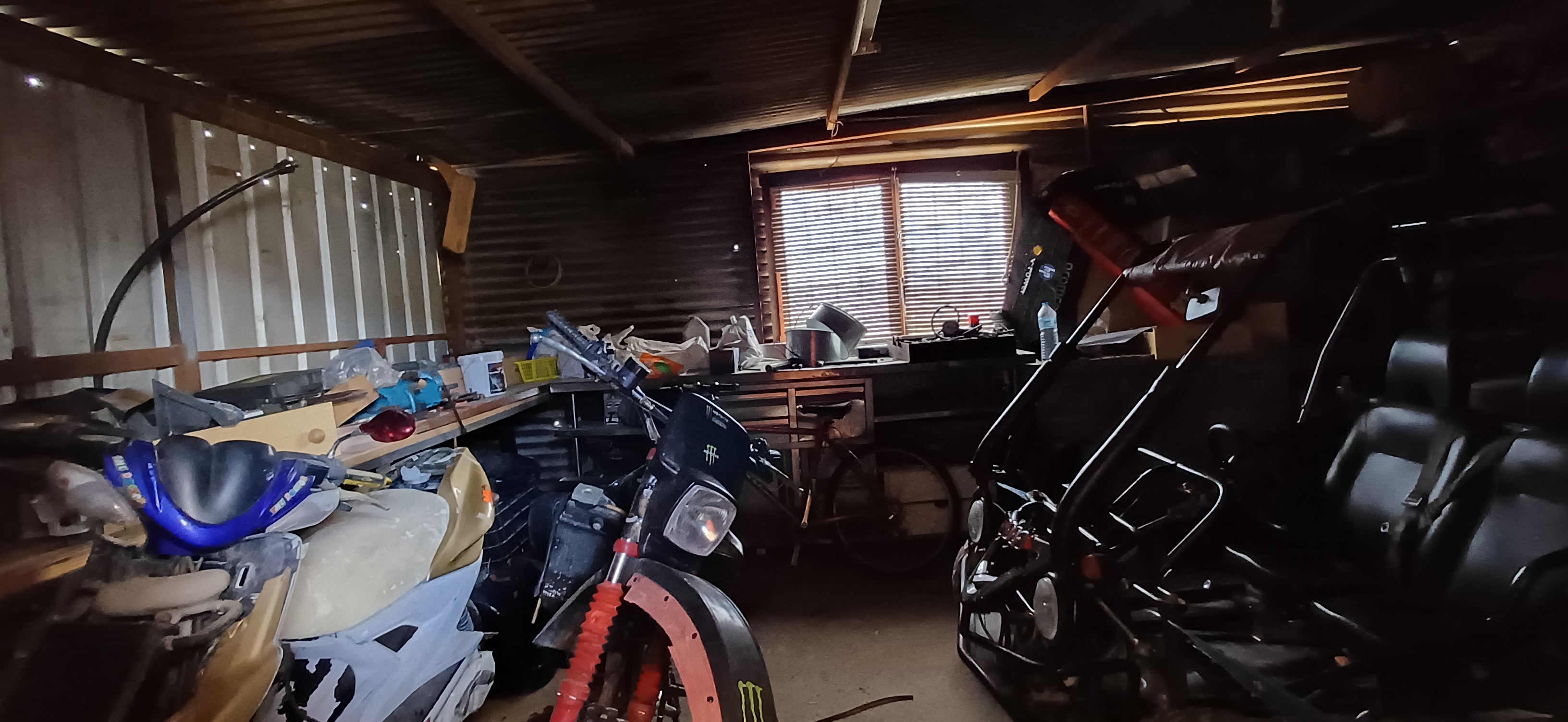 CHALET PARA VIVIR TODO EL AÑO Y EN YECLA