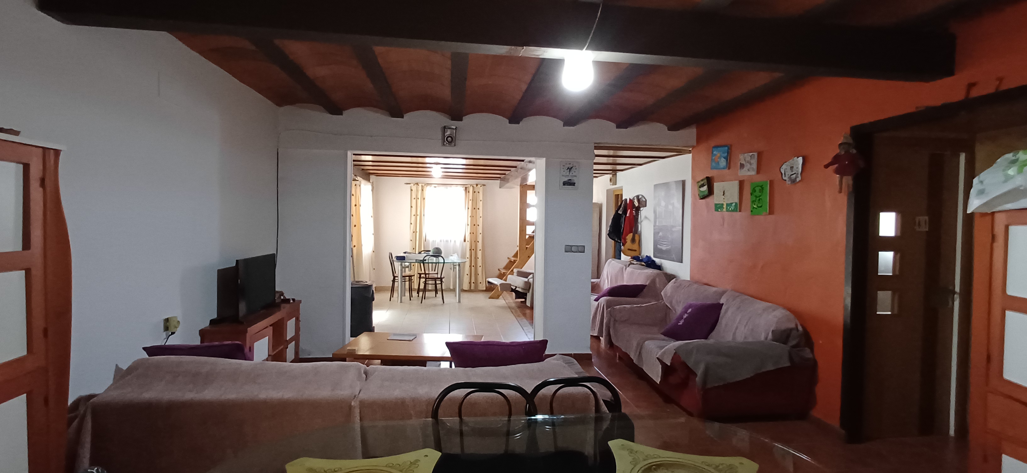 CHALET PARA VIVIR TODO EL AÑO Y EN YECLA