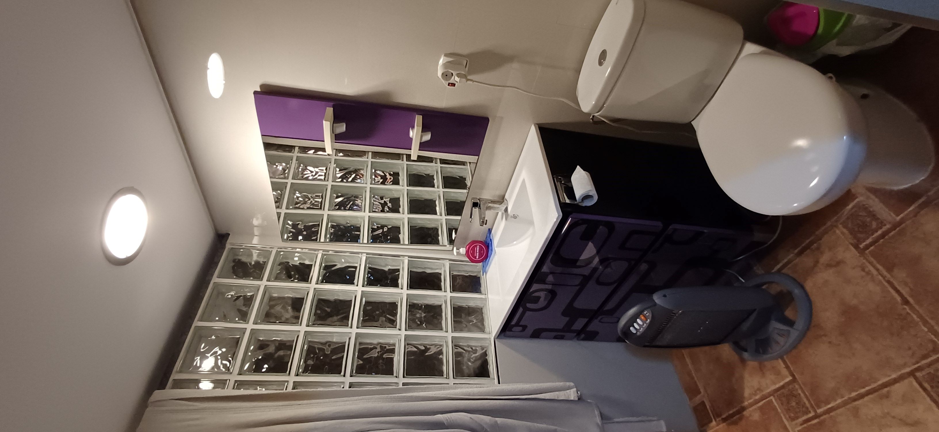 CASA INDEPENDIENTE CERCA DEL AYUNTAMIENTO DE YECLA