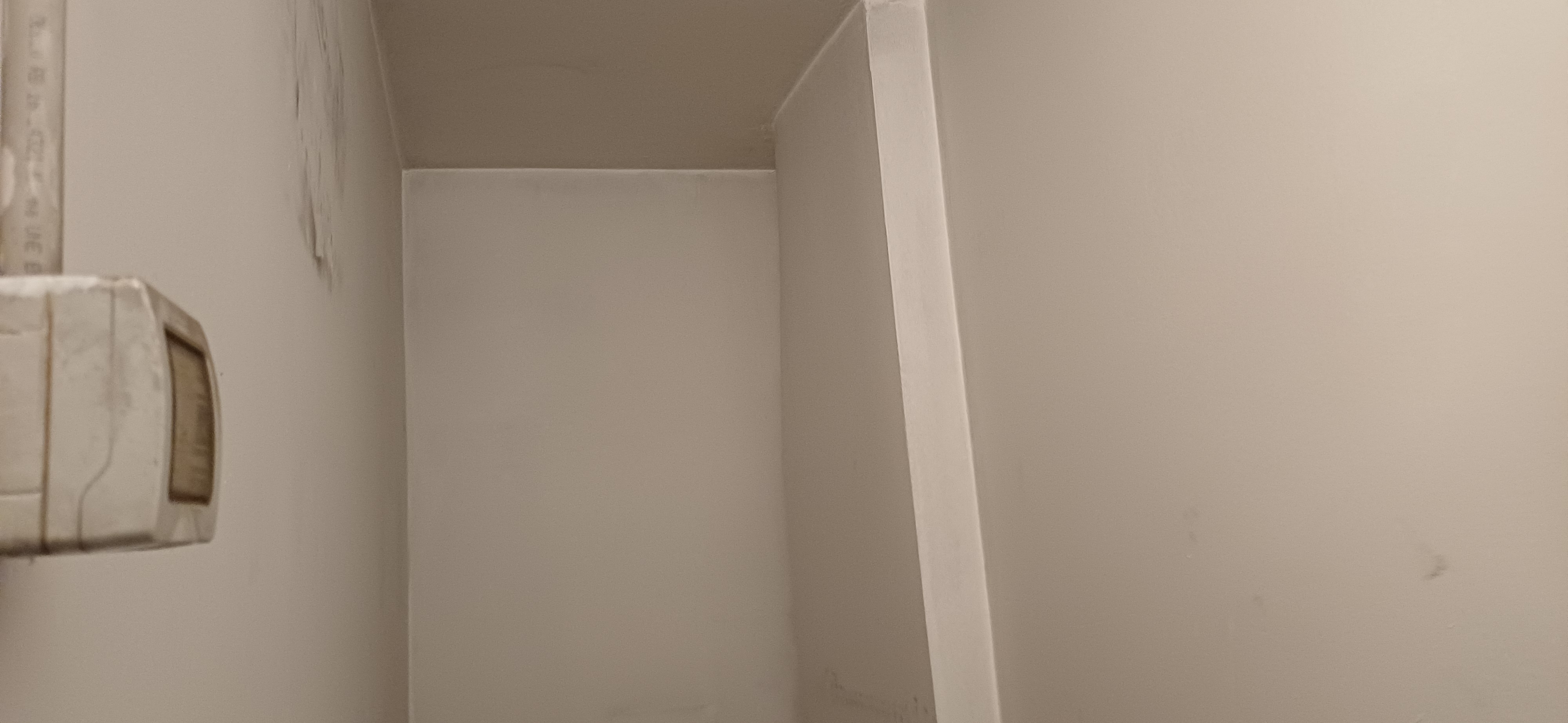 PISO MUY NUEVO EN ZONA PLAZA DE TOROS Y EN YECLA