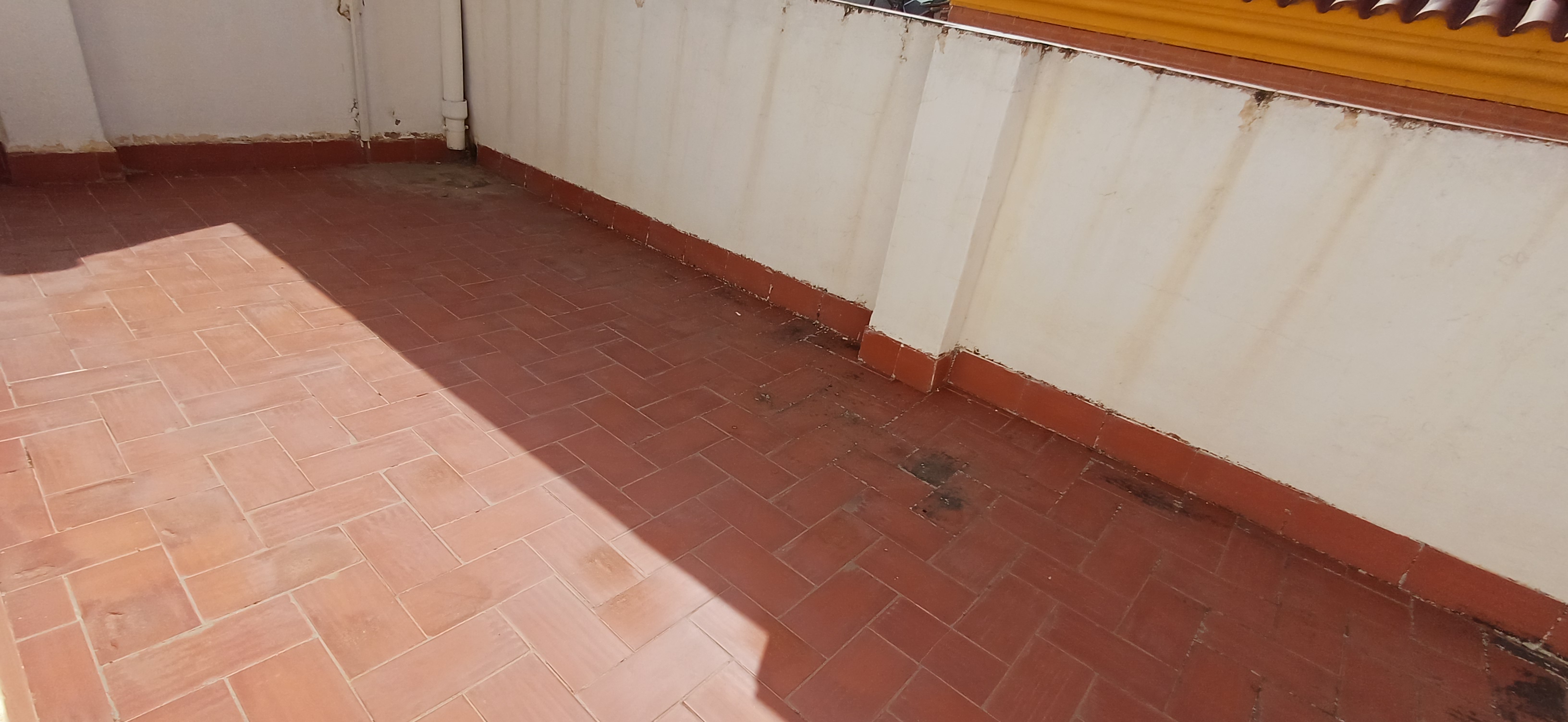 CASA PARA ENTRAR A VIVIR CERCA DEL AYUNTAMIENTO DE YECLA