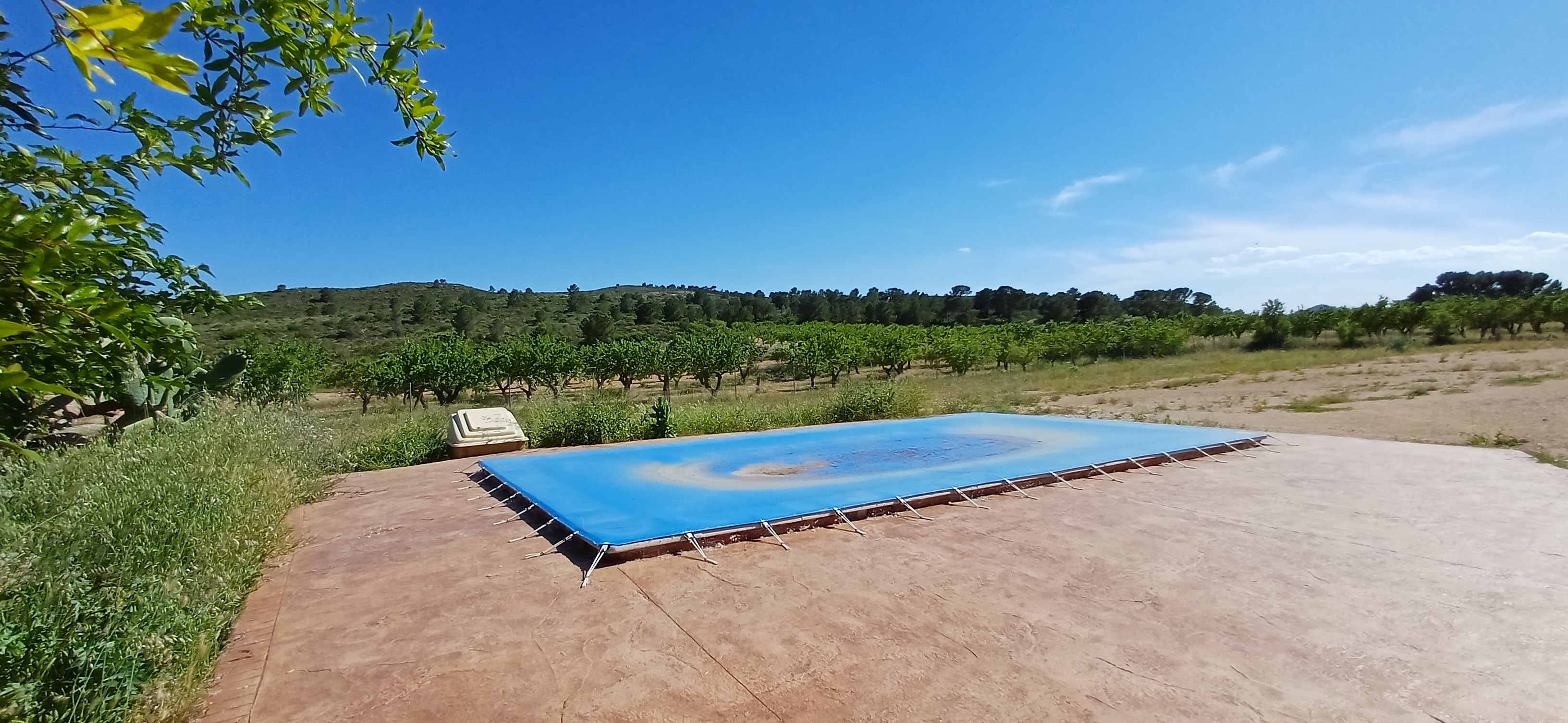 CHALET PARA ENTRAR A VIVIR EN ALTOS DE CAUDETE Y EN YECLA