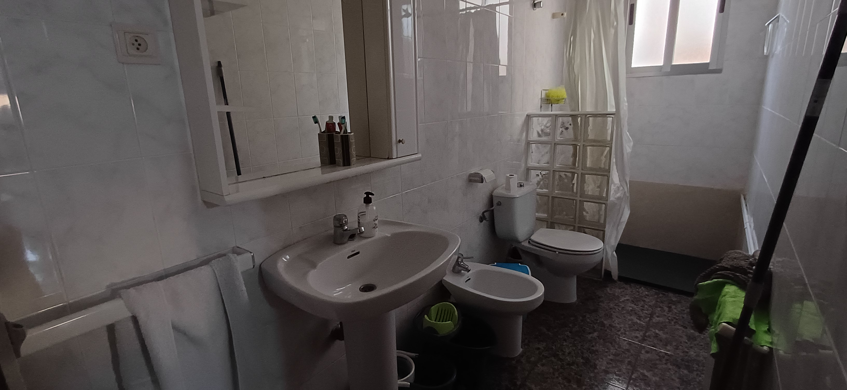 PISO REFORMADO EN ZONA MUY TRANQUILA DE YECLA