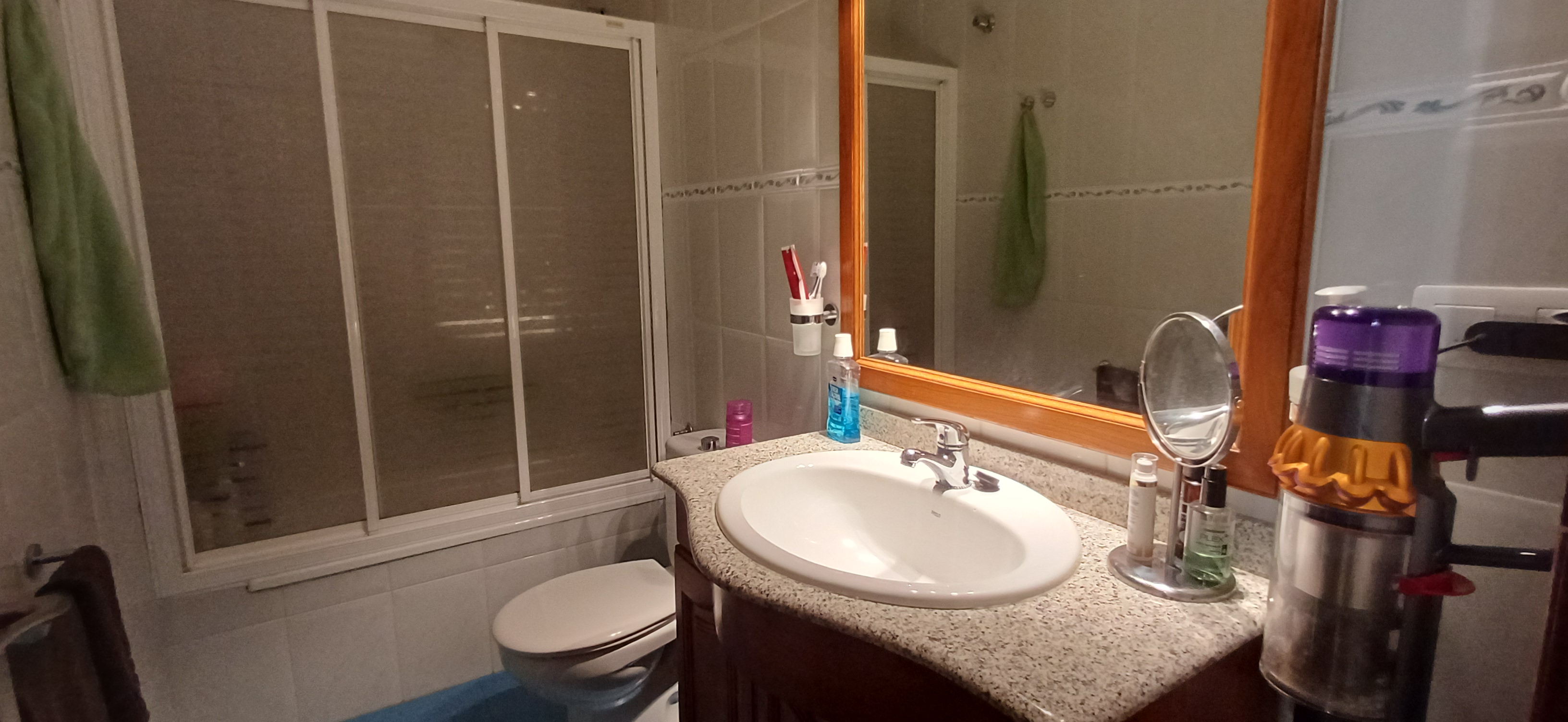 CASA DUPLEX EN UNA PLAZA CON 2 GARAJES Y EN YECLA