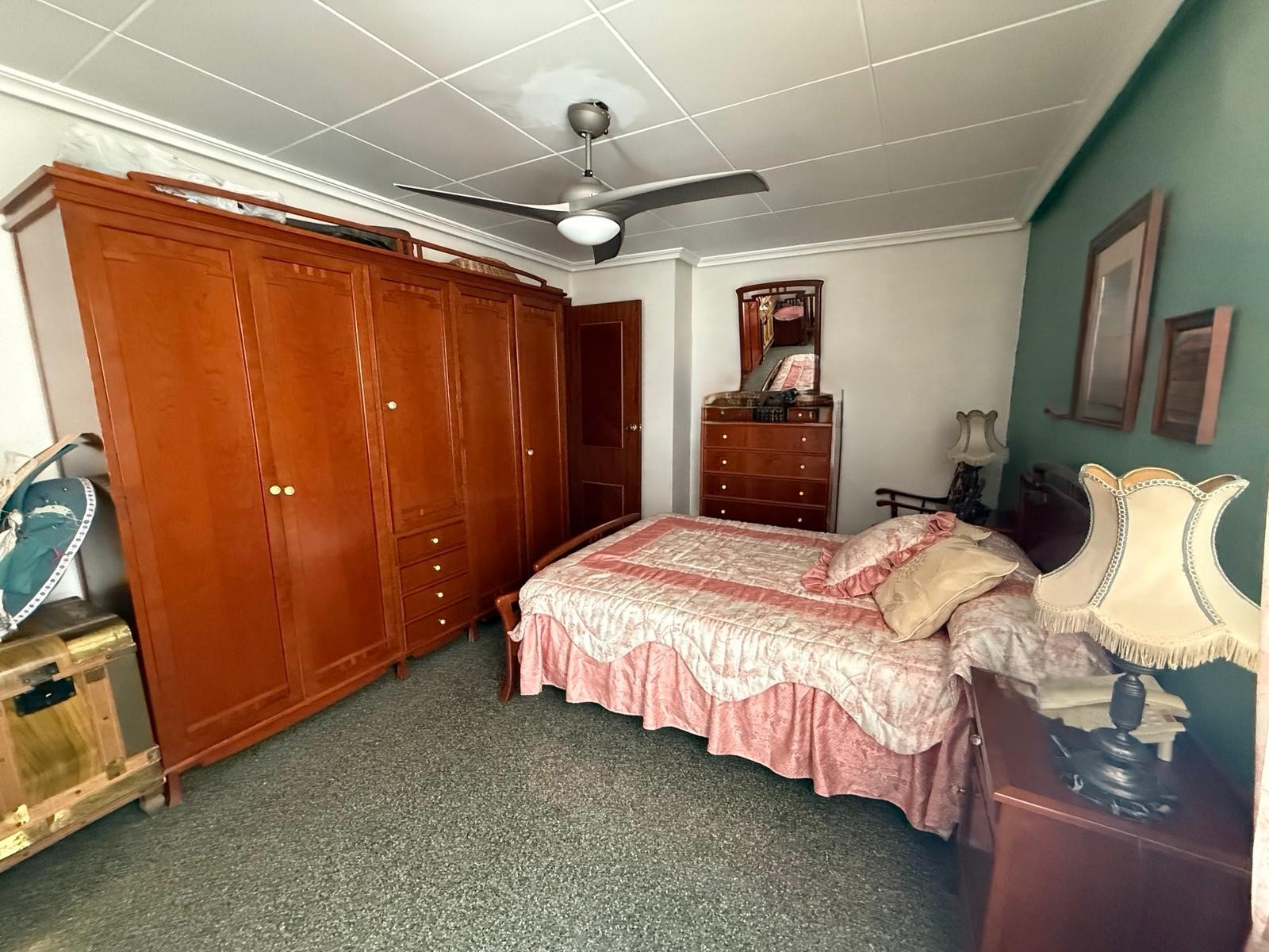 PISO ATICO CON ASCENSOR CERCA DE PLAZA DE SAN CAYETANO Y EN YECLA