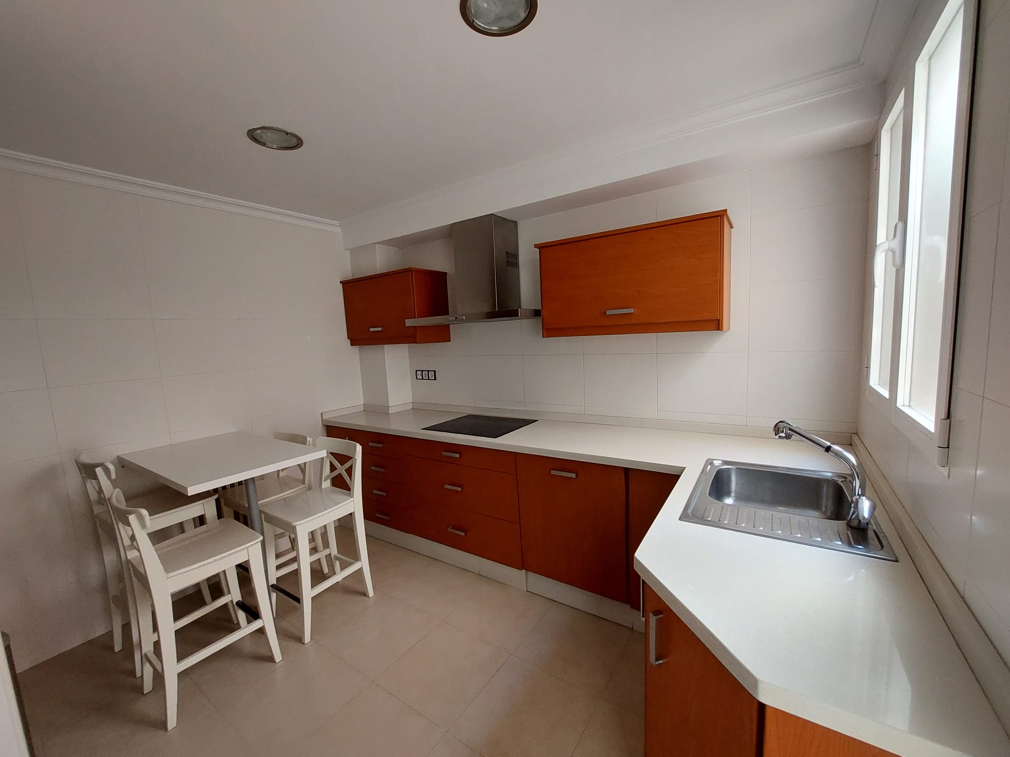 PISO CON ASCENSOR SUPER CENTRICO REFORMADO Y EN YECLA