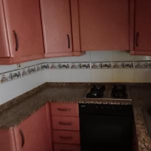 CASA EN PLANTA BAJA EN ESQUINA Y MUY CERCA DEL UVEN Y EN YECLA