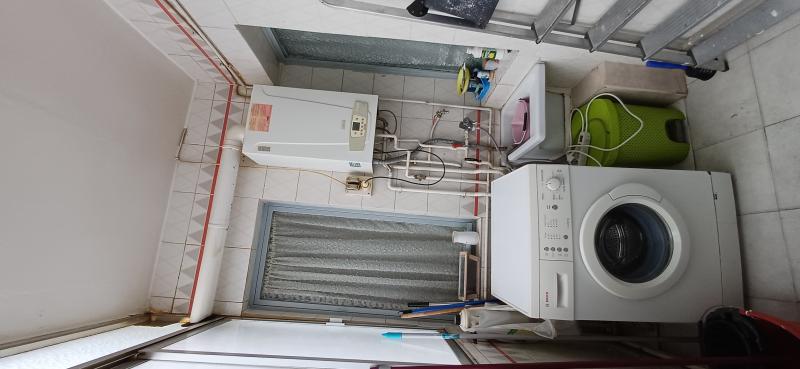 PISO GRANDE CERCA DE PLAZA DE SAN CAYETANO EN YECLA