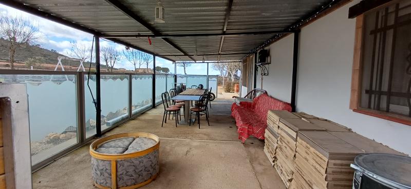 CHALET PARA VIVIR TODO EL AÑO Y EN YECLA