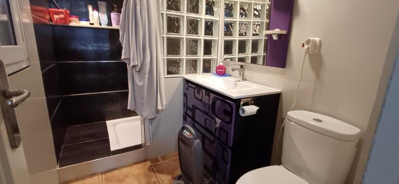 CASA INDEPENDIENTE CERCA DEL AYUNTAMIENTO DE YECLA