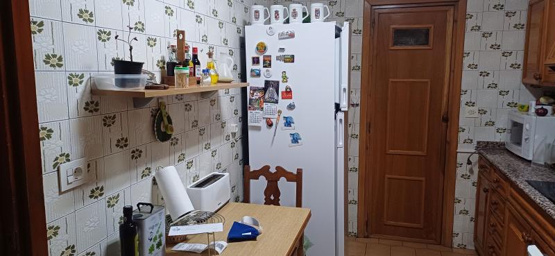 PISO GRANDE CON ASCENSOR SUPER CENTRICO Y EN YECLA