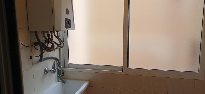 PISO TODO REFORMADO CON 2 GARAJES EN EL CENTRO DE YECLA