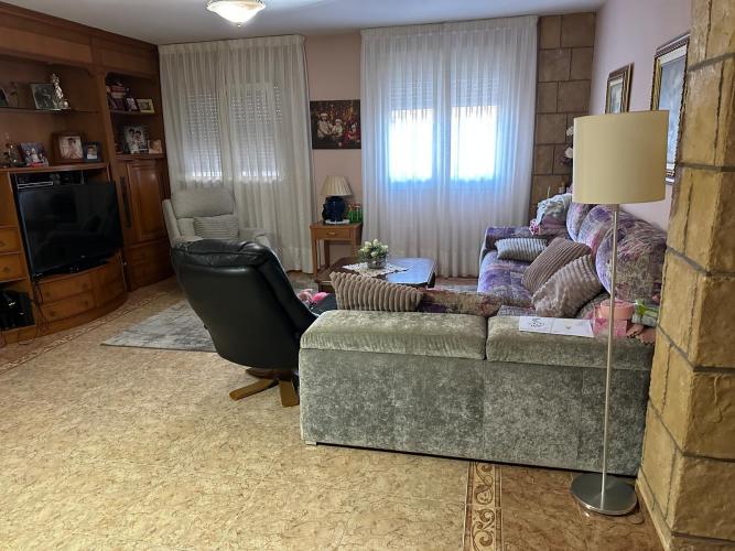 CASA DUPLEX EN LA ALAMEDA Y EN YECLA