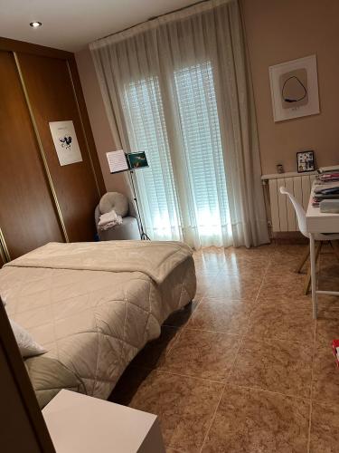 CASA DUPLEX EN LA ALAMEDA Y EN YECLA