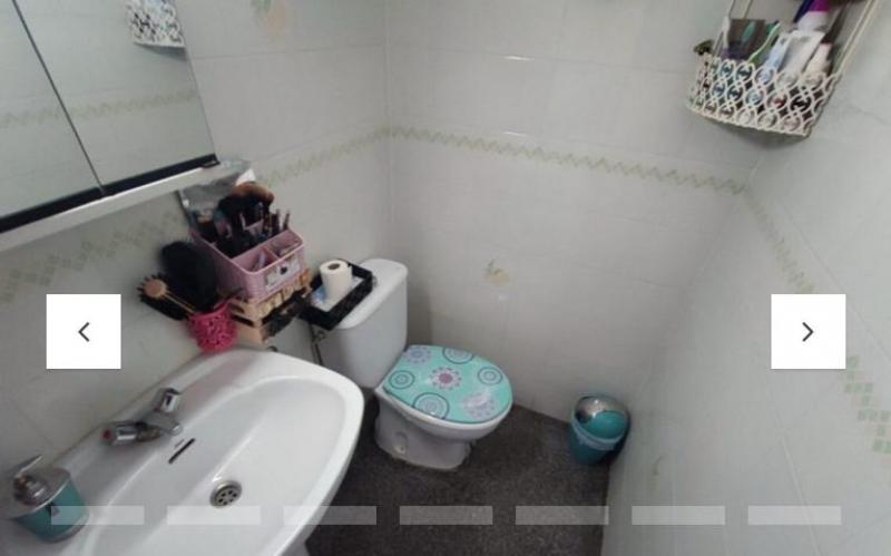 PISO GRANDE CON 4 BALCONES Y EN YECLA