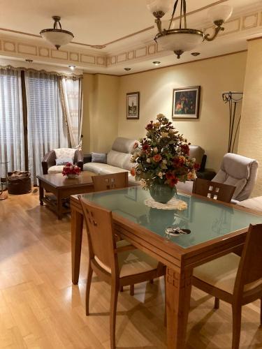 PISO 1º CERCA JARDIN DE LAS PALOMAS Y EN YECLA