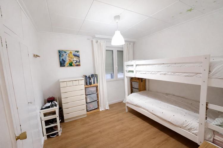 PISO CON ASCENSOR REFORMADO Y MUY CENTRICO EN YECLA