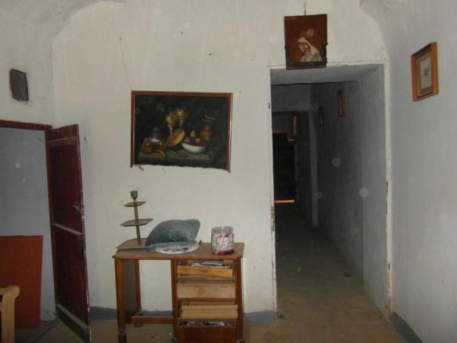 CASA DE CAMPO ADOSADA EN CARRETERA DE PINOSO Y EN YECLA