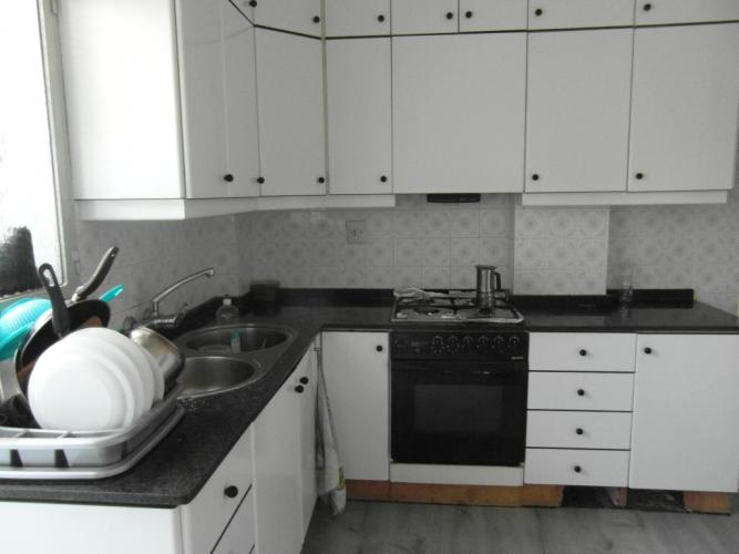 PISO CON REFORMAS BALCON GRANDE Y EN YECLA