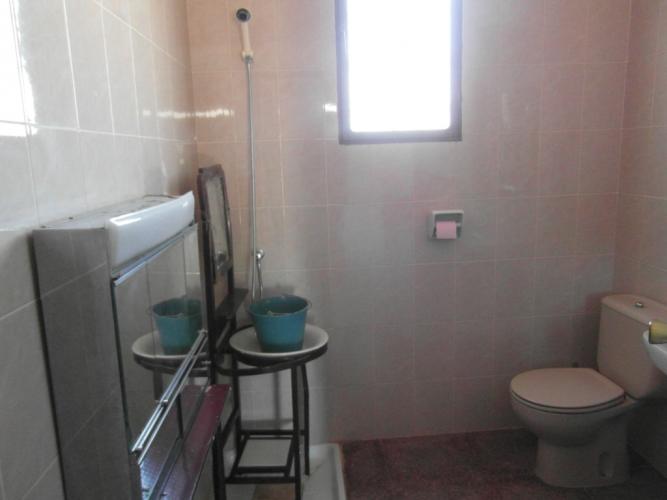 CHALET PARA ACABAR DE OBRA Y EN YECLA